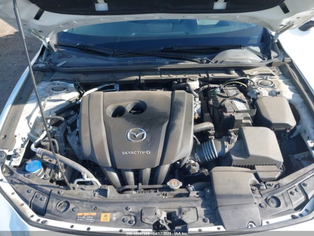 3MZBPAEM3LM132772 Mazda Mazda3 Premium Package