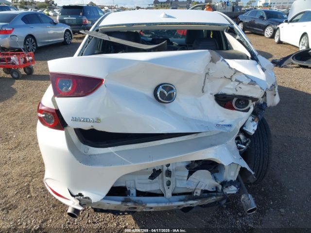 3MZBPAEM3LM132772 Mazda Mazda3 Premium Package
