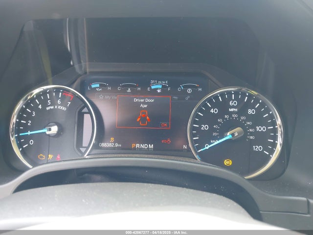 Ford Expedition Xlt 2019 1FMJU1HT1KEA67317 Image 7
