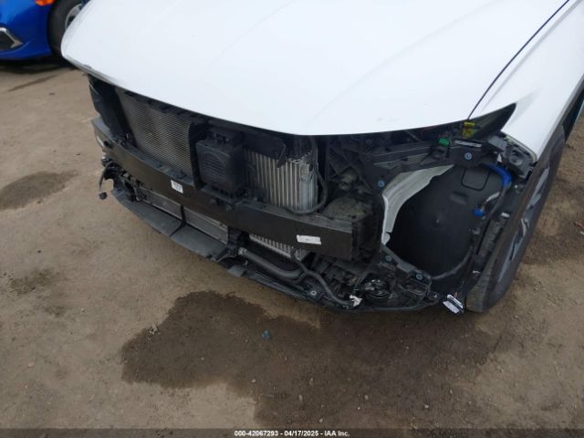KM8JBCD11RU205511 Hyundai Tucson Hybrid Blue