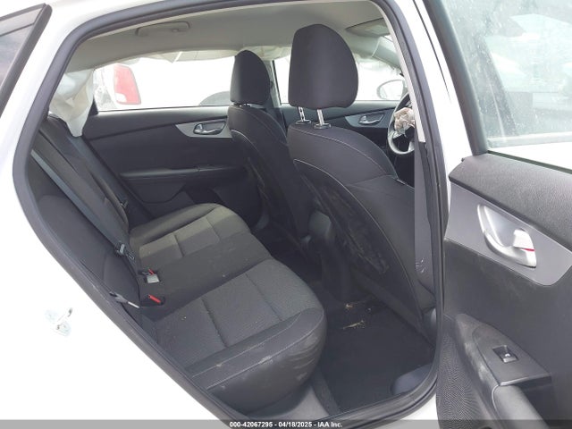 3KPF24AD8RE728019 KIA Forte Lxs