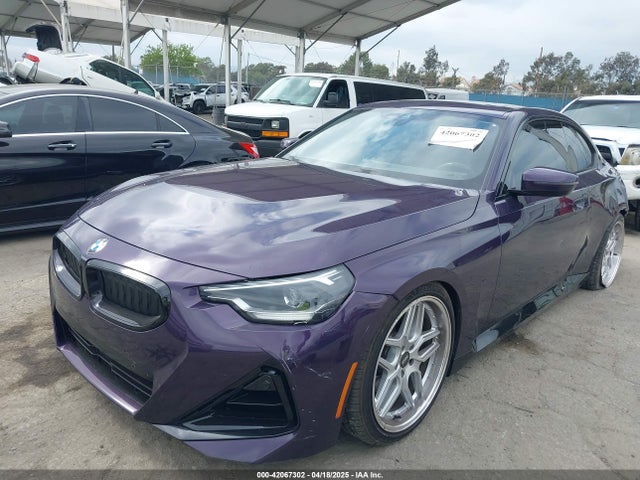 BMW 230I 2024 3MW23CM04R8E27984 Image 2