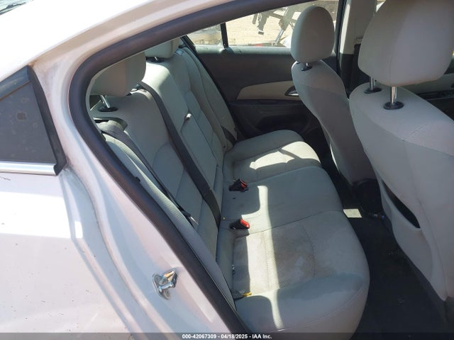 Chevrolet Cruze 1lt Auto 2015 1G1PC5SB4F7277616 Image 8