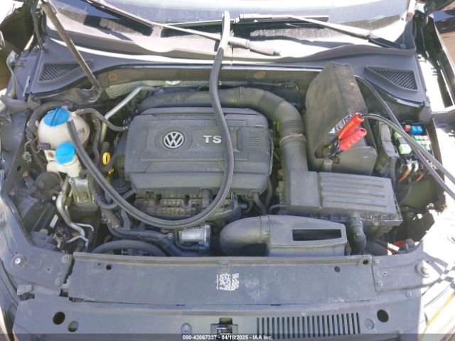 1VWAT7A31FC121864 Volkswagen Passat 1.8t Limited Edition