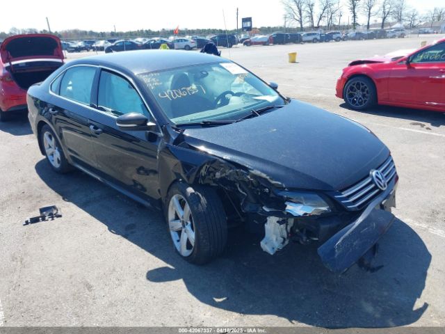 1VWAT7A31FC121864 Volkswagen Passat 1.8t Limited Edition