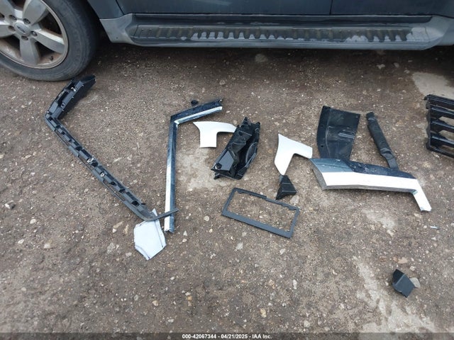 JN8AY2DA6R9415123 Nissan Armada Platinum 2wd