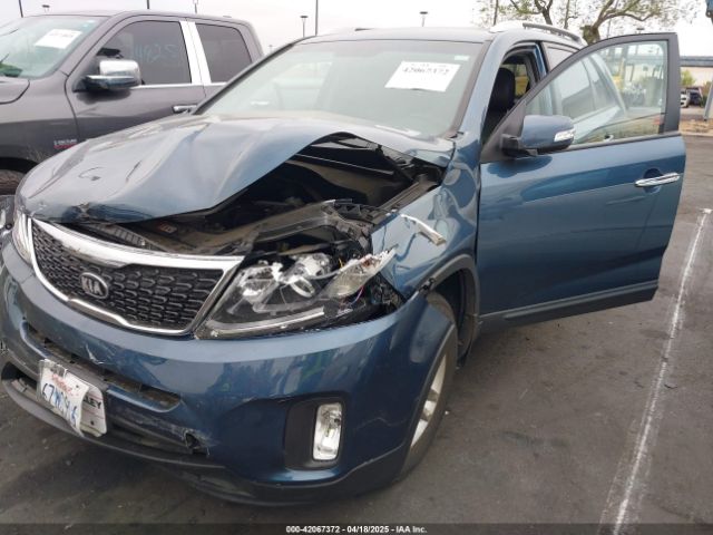 5XYKT3A66EG440701 KIA SORENTO LX