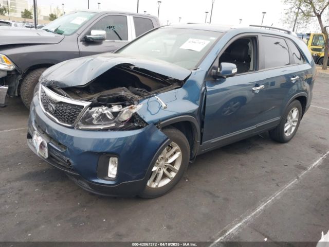 5XYKT3A66EG440701 KIA SORENTO LX