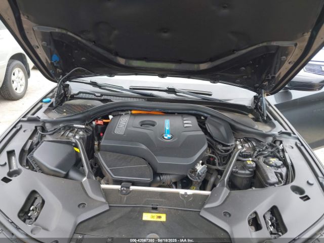 WBAJA9C55JB033575 BMW 530e Iperformance