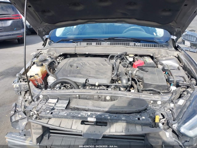 3FA6P0HD6ER330011 Ford FUSION SE