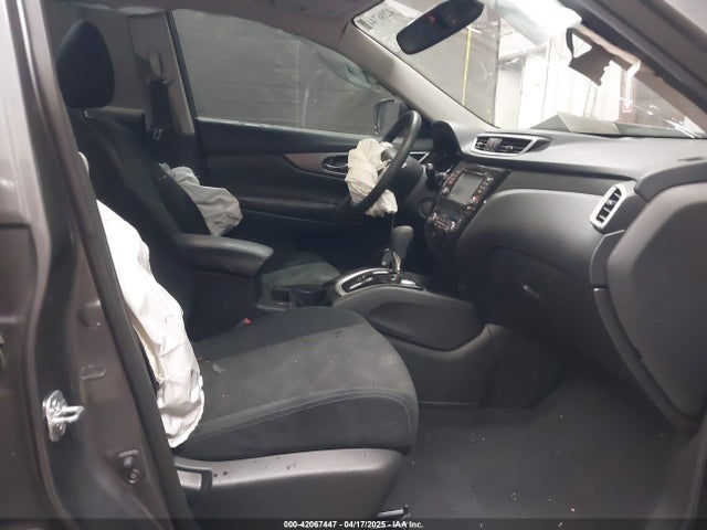 5N1AT2MV1GC737192 Nissan ROGUE SV