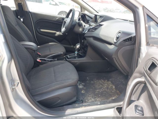 3FADP4EJ9KM107124 Ford FIESTA SE