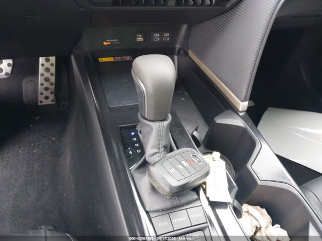 4T1DAACK3SU087725 Toyota CAMRY SE