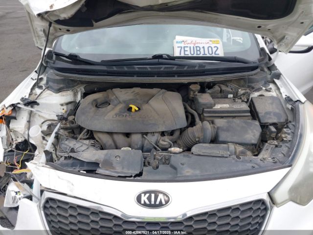 KNAFX4A66E5221447 KIA FORTE LX