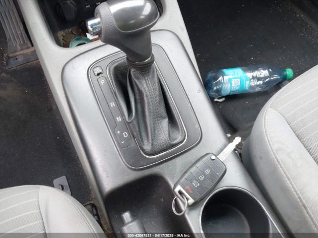 KNAFX4A66E5221447 KIA FORTE LX