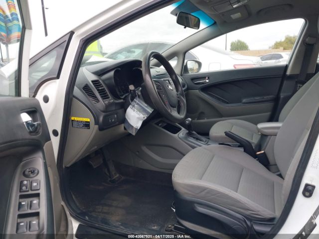 KNAFX4A66E5221447 KIA FORTE LX
