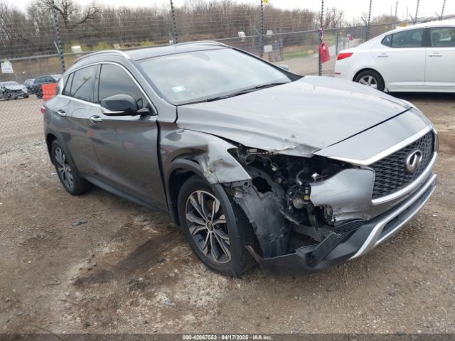 2017 INFINITI QX30 SJKCH5CR2HA022260