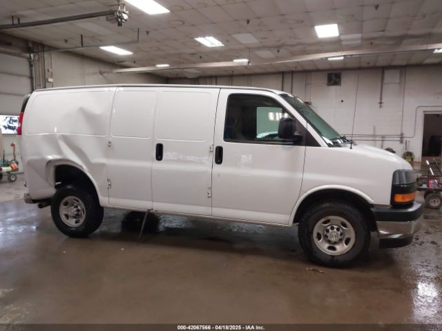 1GCWGAFP5L1266659 Chevrolet Express Cargo Rwd 2500 Regular Wheelbase Wt