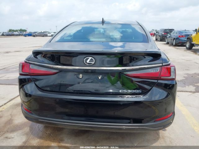 58ABA1C13PU027281 Lexus Es 300h F Sport Handling