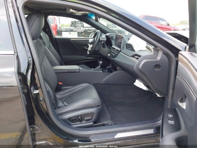58ABA1C13PU027281 Lexus Es 300h F Sport Handling