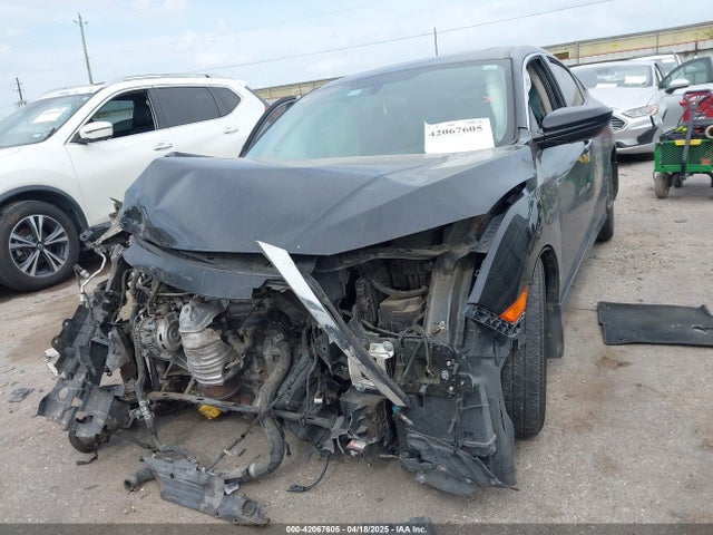 Honda CIVIC EX 2018 2HGFC2F71JH567527 Image 18