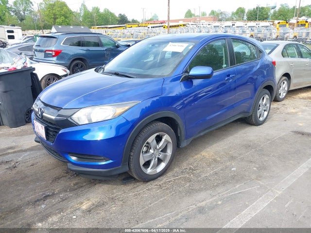 3CZRU5H32JM711165 Honda HR-V LX