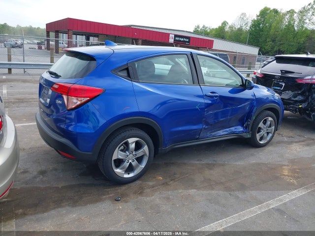 3CZRU5H32JM711165 Honda HR-V LX