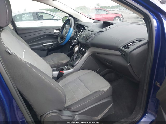 1FMCU0GX8EUC53549 Ford ESCAPE SE