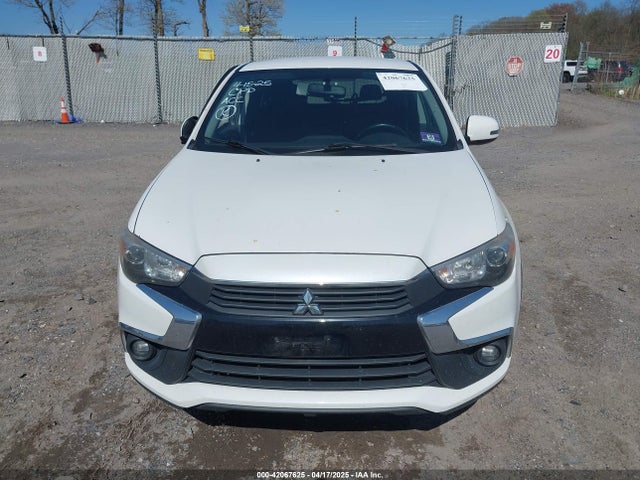 JA4AP3AU1HZ005244 Mitsubishi Outlander Sport 2.0 Es