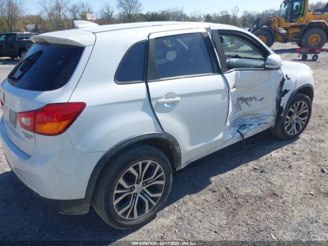2017 MITSUBISHI OUTLANDER SPORT JA4AP3AU1HZ005244 Photo 3