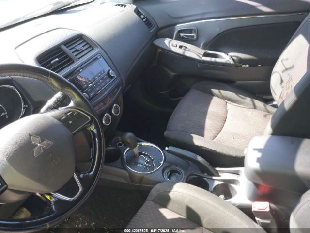 2017 MITSUBISHI OUTLANDER SPORT JA4AP3AU1HZ005244 Photo 4