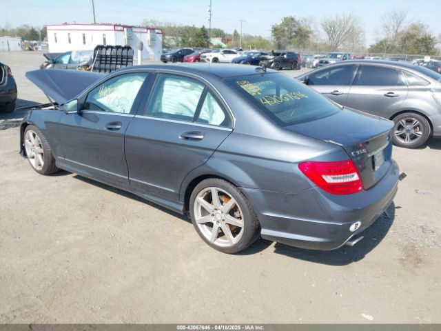 WDDGF8AB3EA924175 Mercedes-Benz C 300 Luxury 4matic/sport 4matic