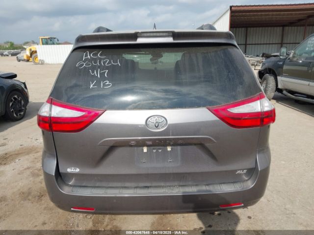 5TDYZ3DC4KS015406 Toyota Sienna Xle Premium 8 Passenger