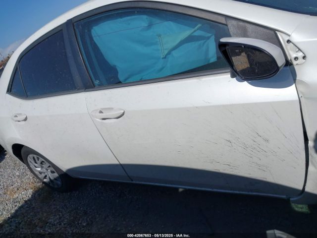 5YFBURHEXHP715211 Toyota COROLLA LE