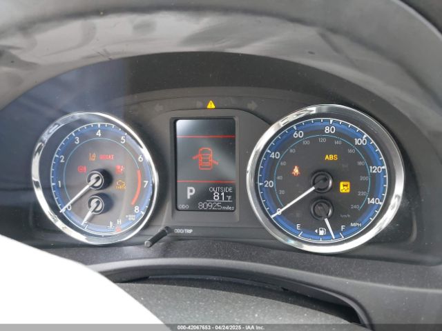 5YFBURHEXHP715211 Toyota COROLLA LE