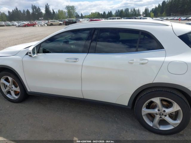 WDCTG4GB7LU027954 Mercedes-Benz Gla 250 4matic