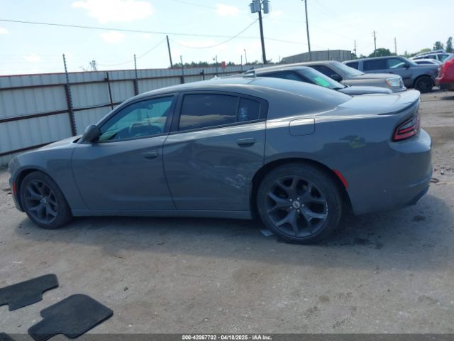 2C3CDXHG4HH652448 Dodge Charger Sxt Rwd