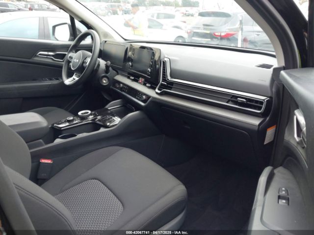 KNDPUCDG8S7181774 KIA Sportage Hybrid Lx