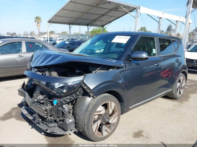 KNDJ53AU0P7195673 KIA Soul Gt-line