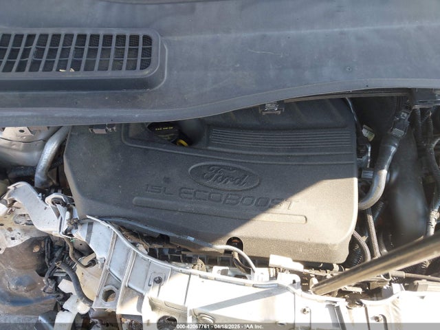 1FMCU0GD5HUA58342 Ford ESCAPE SE