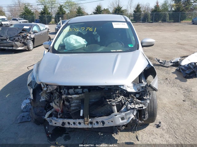 1FMCU0GD5HUA58342 Ford ESCAPE SE