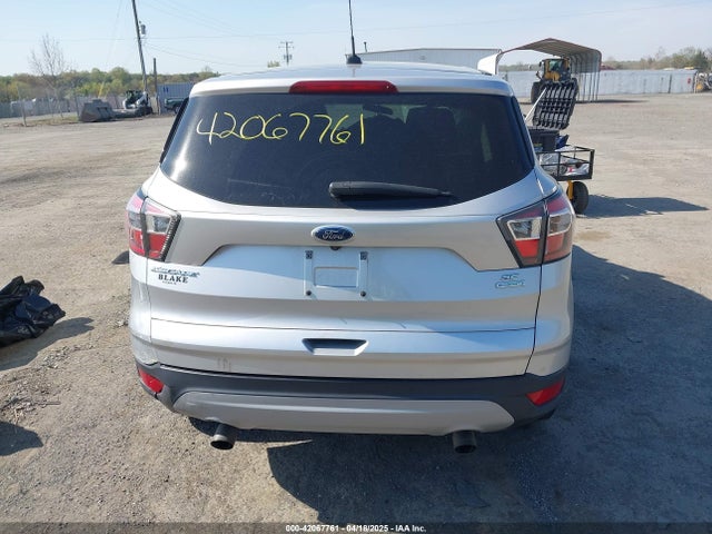 1FMCU0GD5HUA58342 Ford ESCAPE SE