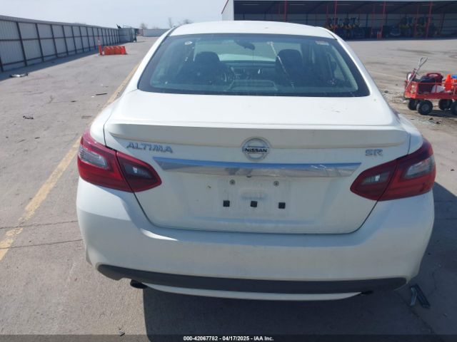 1N4AL3AP8HC128592 Nissan Altima 2.5 Sr