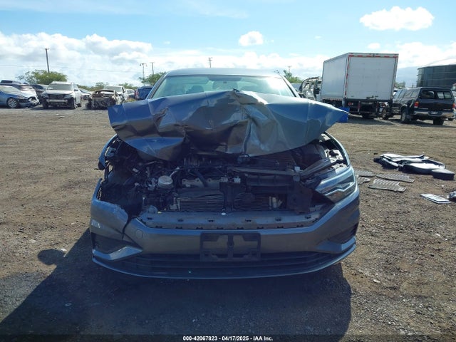 3VWC57BU6KM085981 Volkswagen 1.4 tsi