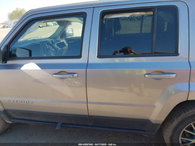 1C4NJRBB1HD138298 Jeep Patriot Sport 4x4