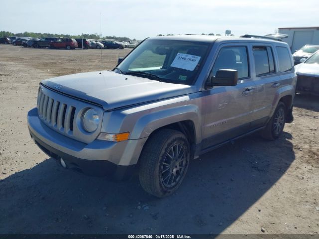 1C4NJRBB1HD138298 Jeep Patriot Sport 4x4