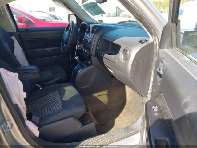 1C4NJRBB1HD138298 Jeep Patriot Sport 4x4