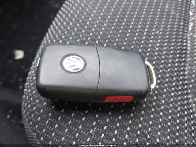1VWAT7A34GC059040 Volkswagen Passat 1.8t R-line