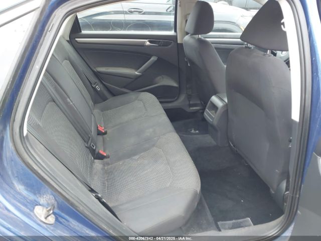 1VWAT7A34GC059040 Volkswagen Passat 1.8t R-line