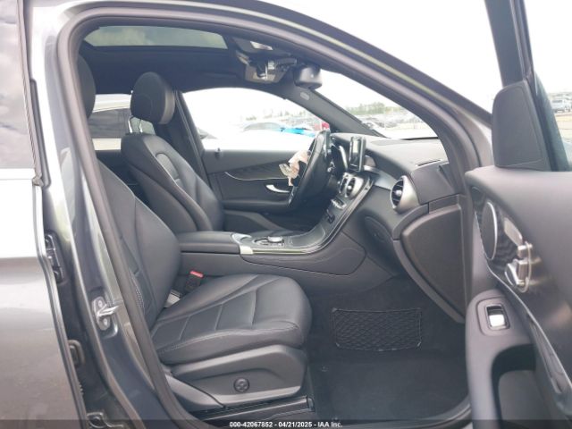 WDC0G4JB0JV066078 Mercedes-Benz GLC 300